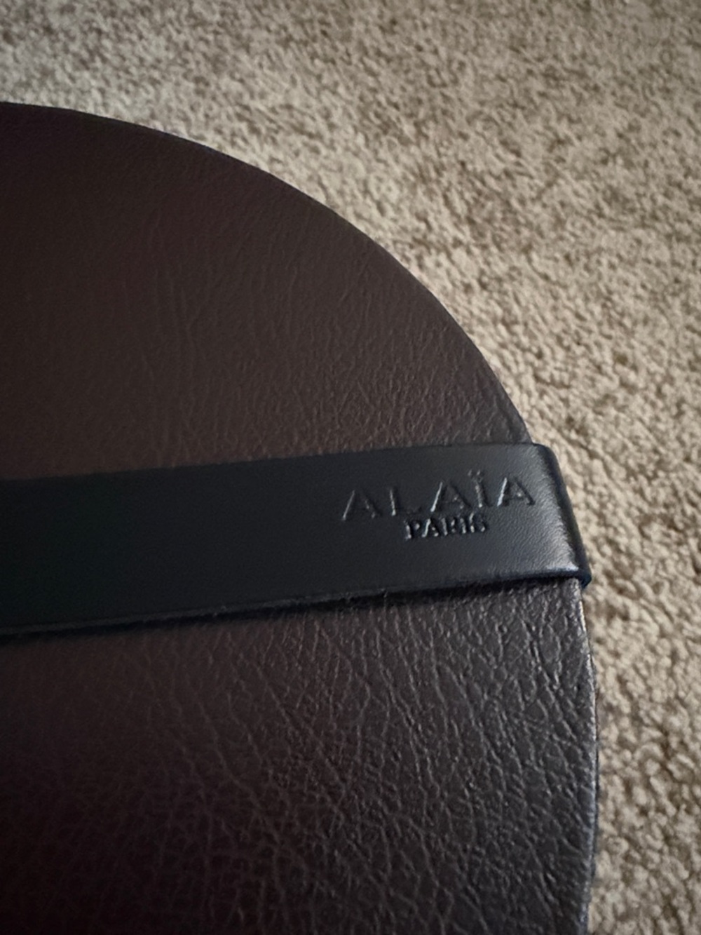 Alaia Empty Earring Box - Picture 3 of 5